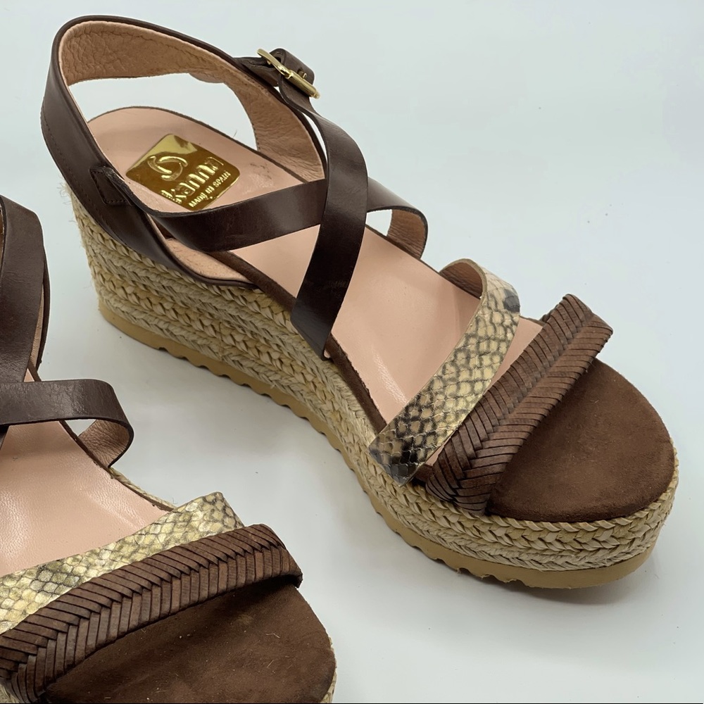 Wedges by Kanna